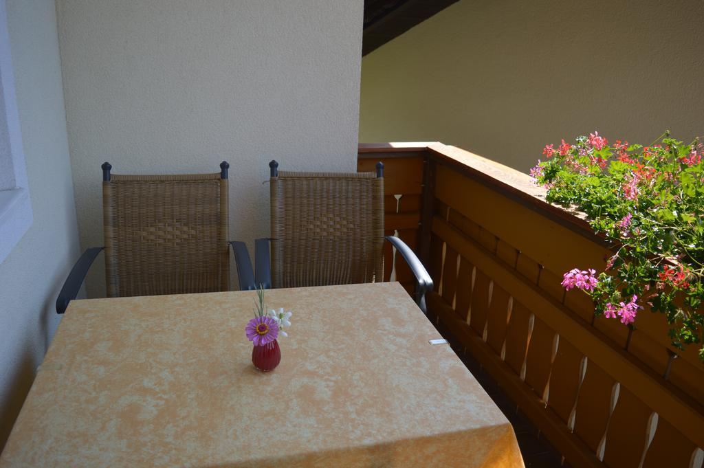 Appartements Kuchler Velden am Woerthersee Room photo